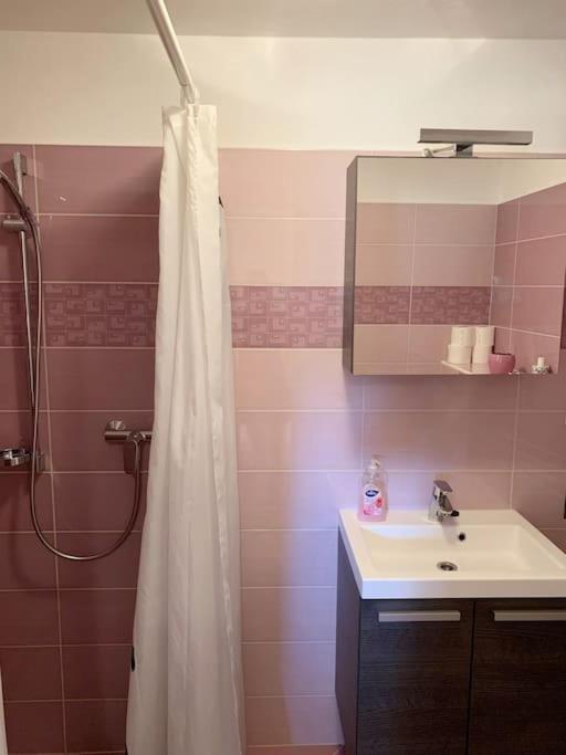Holiday Apartment نيغيزيني المظهر الخارجي الصورة